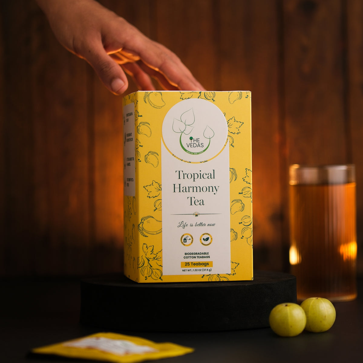 The Vedas Tropical Harmony Herbal Tea (Pack of 25 teabags), Made from Indian Gooseberries, guava leaves, Mango leaves, sweet Basil, Natural Flavouring, hand stitched cotton teabags